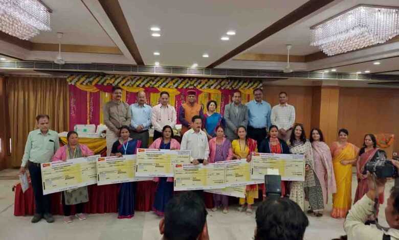 MLA pledges to recommend honorarium hike for ASHA workers