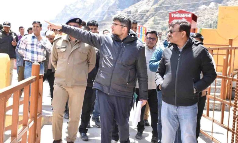 CS Bardhan inspects arrangements at Kedarnath & Badrinath
