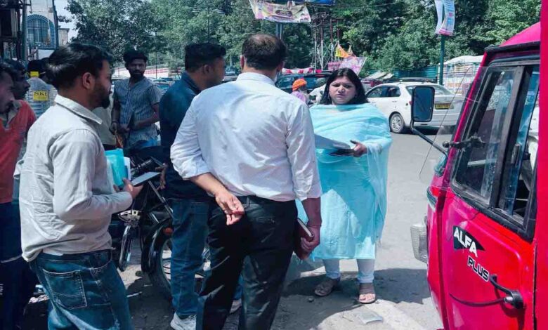 Bansal directs urgent reforms in streetlight services in Doon