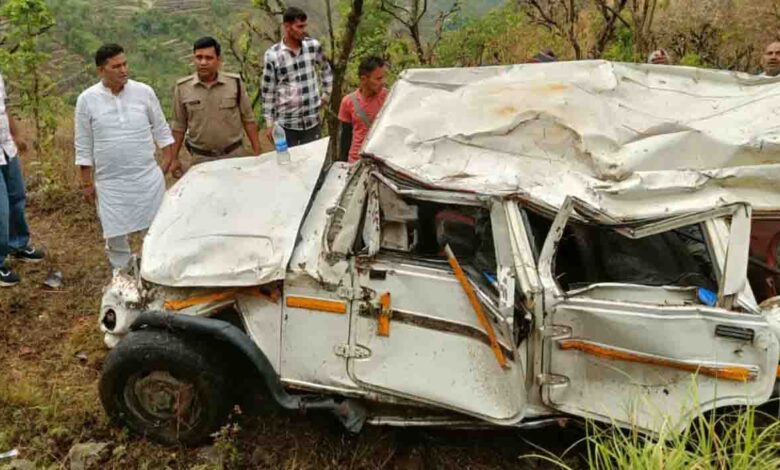 Bolero carrying wedding guests falls into gorge in Nainital