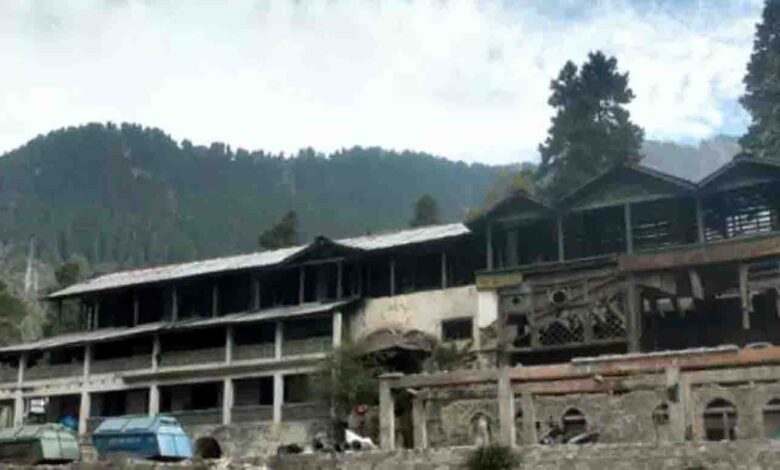 Centre allocates parking space in enemy property Metropole in Nainital