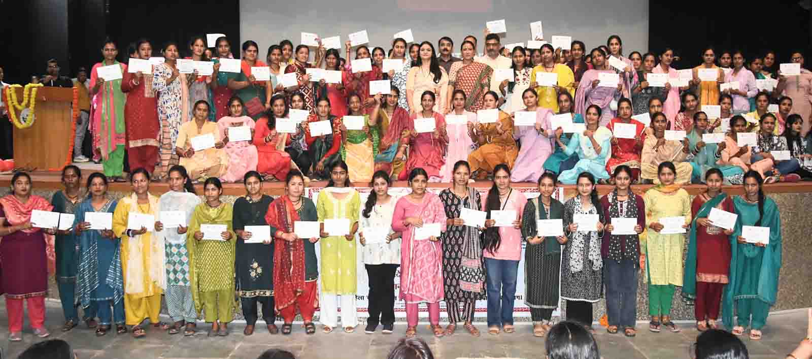 893 Anganwadi workers & assistants in 2 districts receive appointment letters