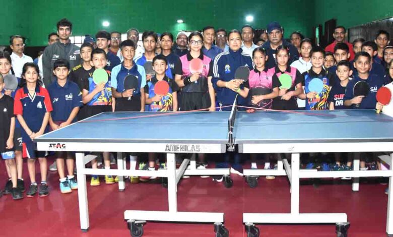 Arya inaugurates State of the art table tennis court complex