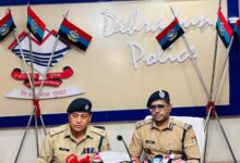 Police gun down criminal, SHO hit by bullet, 2 on the run