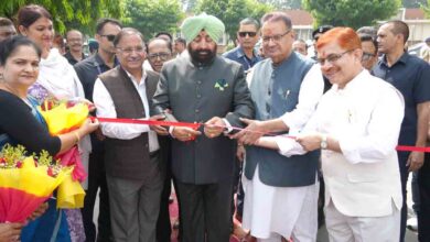 Governor inaugurates Kisan Mela, ties U’khand’s prosperity to farmers